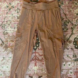 Balance Athletica Vitality Swift Cargo pants